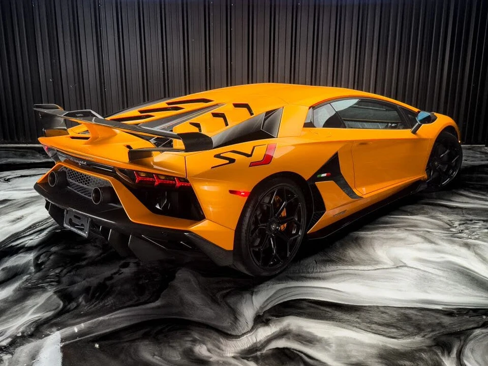 2020 Lamborghini Aventador SVJ LP770-4 - Image 16 of 28