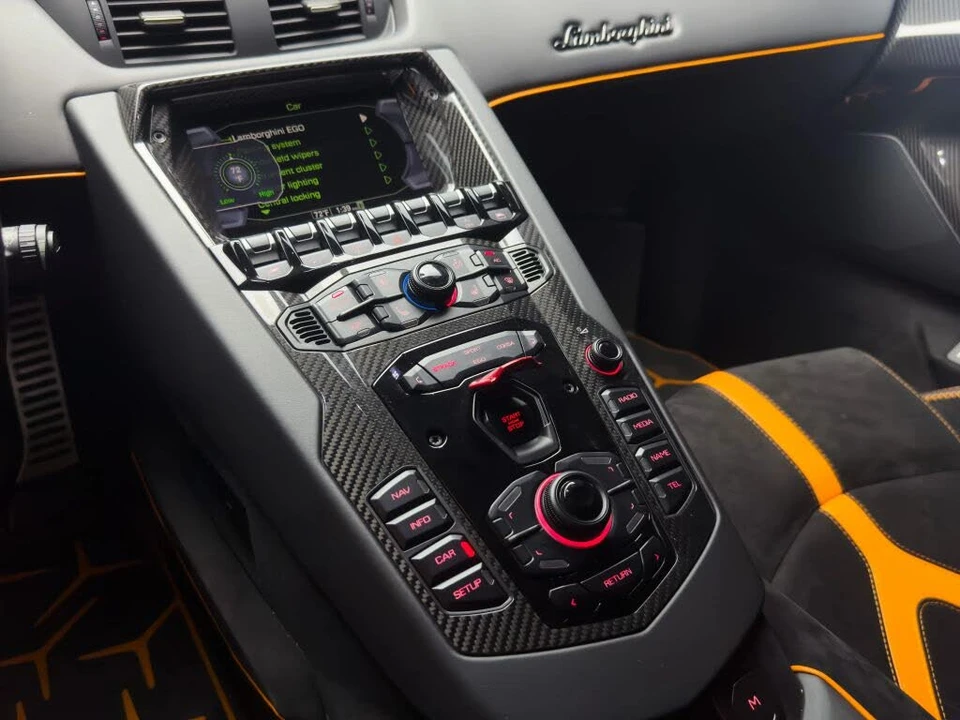 2020 Lamborghini Aventador SVJ LP770-4 - Image 22 of 28