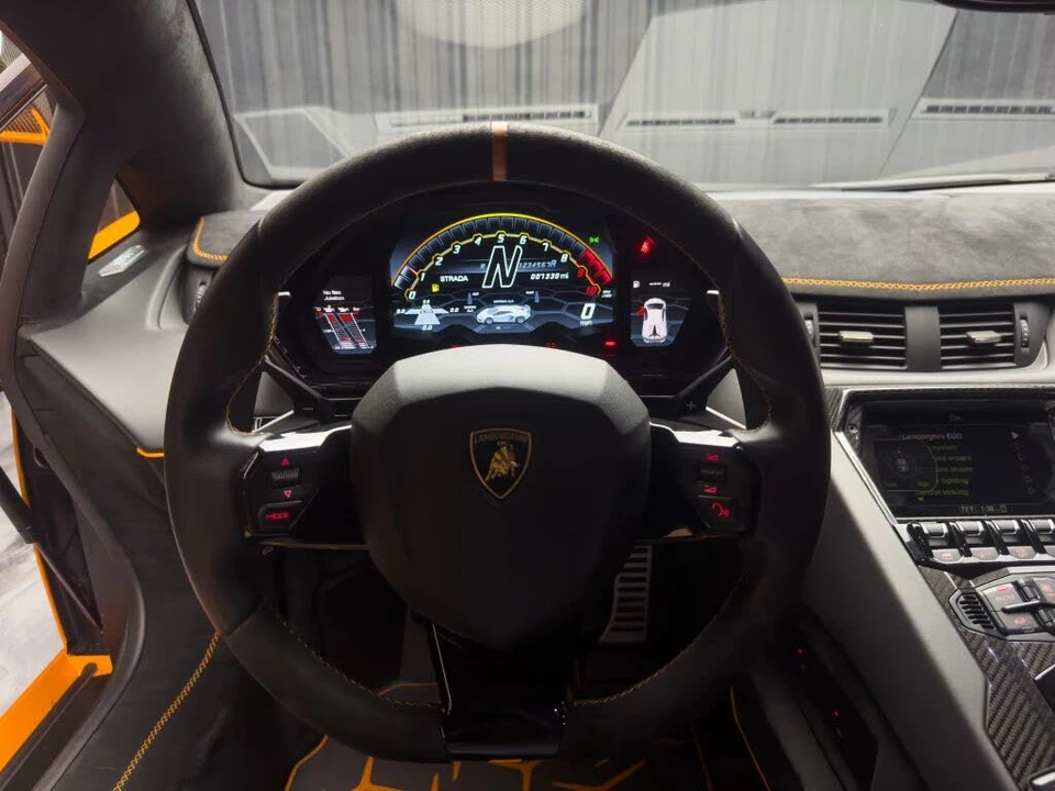 2020 Lamborghini Aventador SVJ LP770-4 - Image 26 of 28