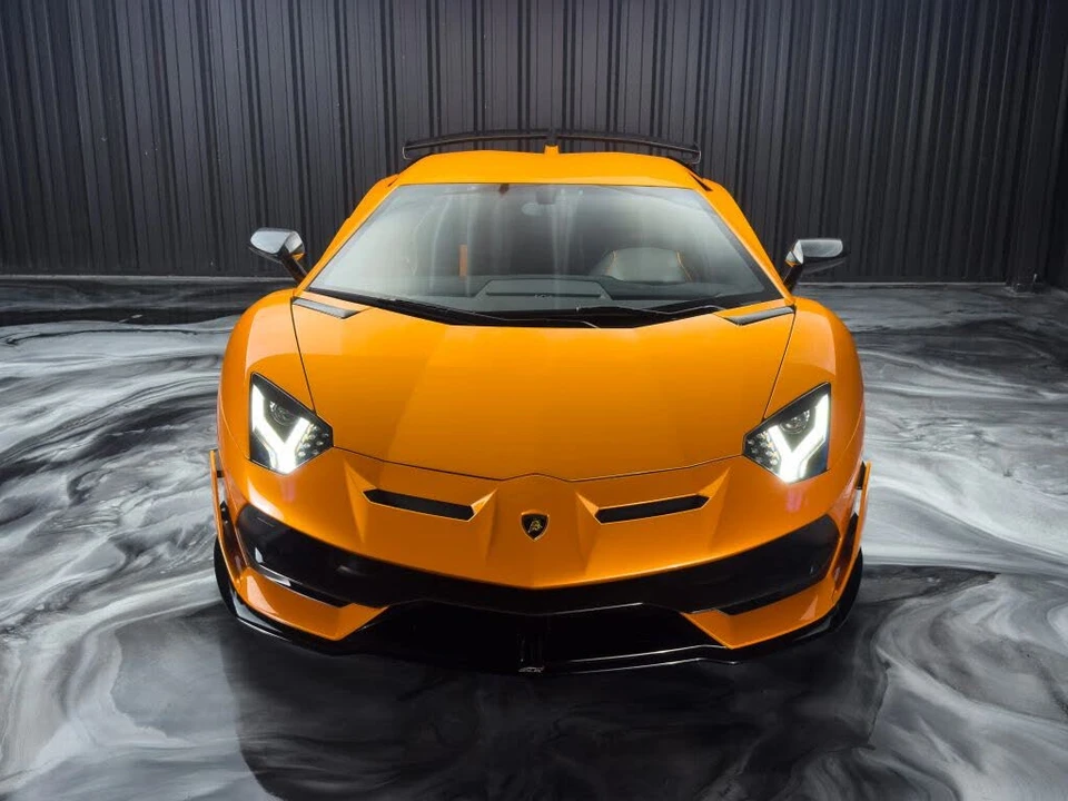 2020 Lamborghini Aventador SVJ LP770-4 - Image 2 of 28
