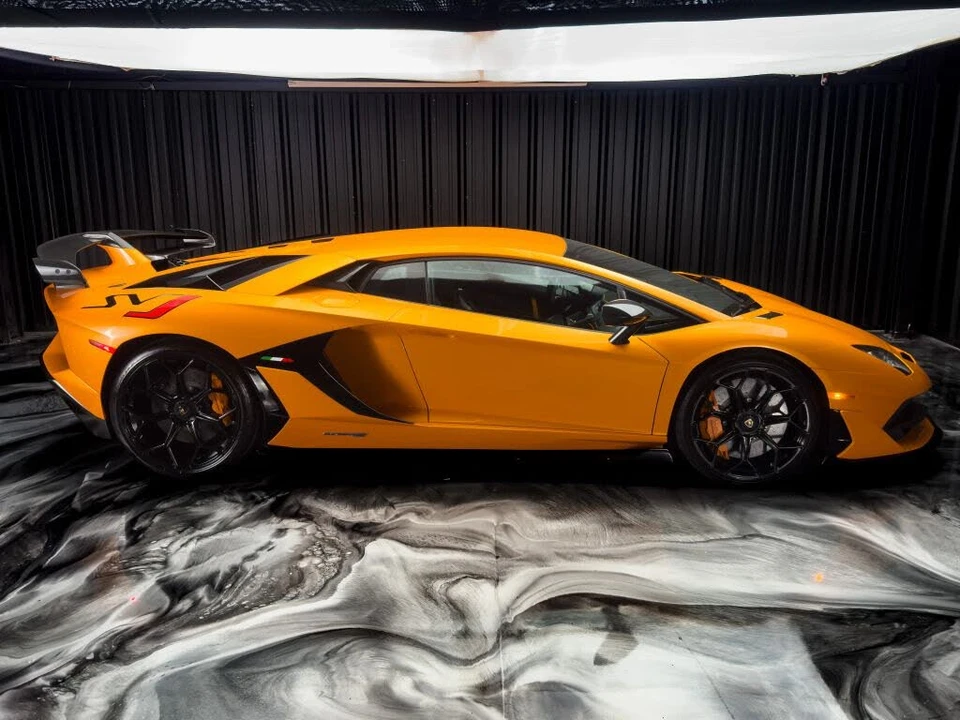2020 Lamborghini Aventador SVJ LP770-4 - Image 9 of 28