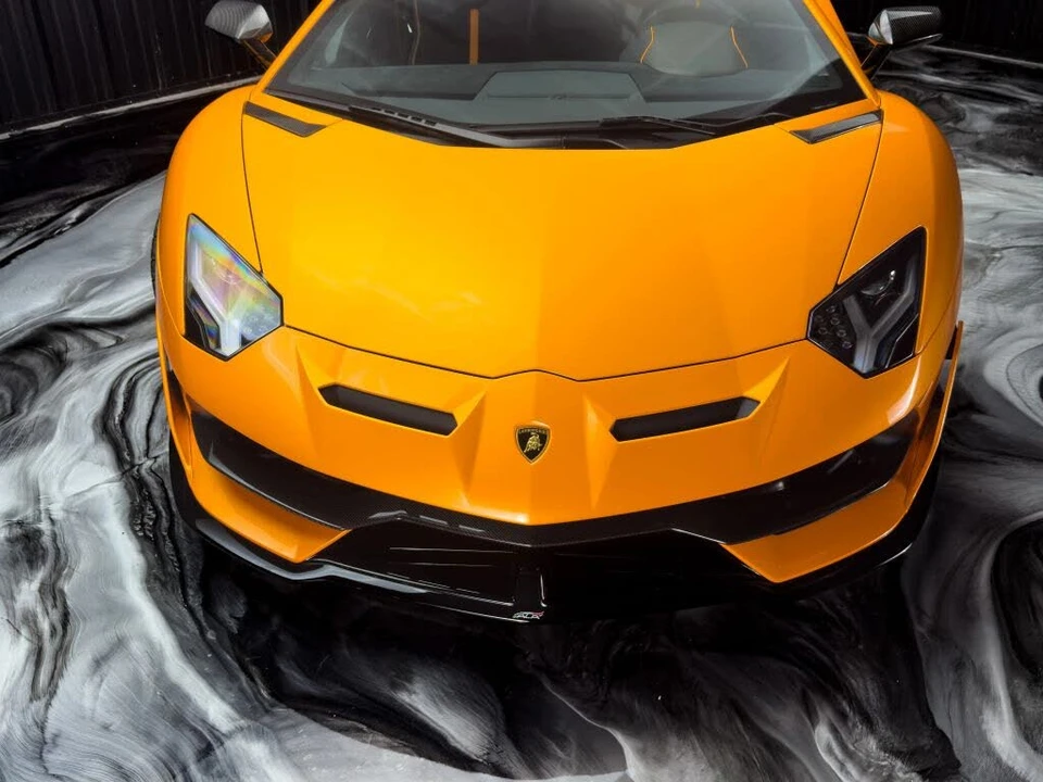 2020 Lamborghini Aventador SVJ LP770-4 - Image 3 of 28