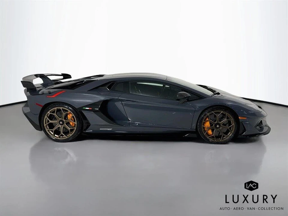 2020 Lamborghini Aventador SVJ LP770-4 - Image 5 of 6
