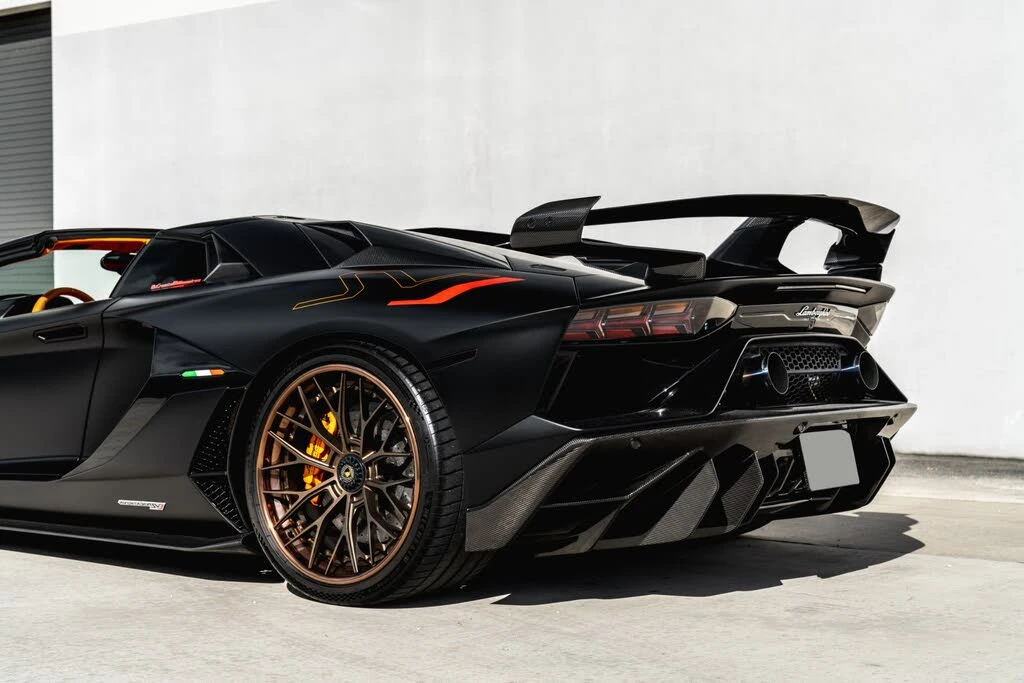 2020 Lamborghini Aventador SVJ LP770-4 - Image 21 of 31