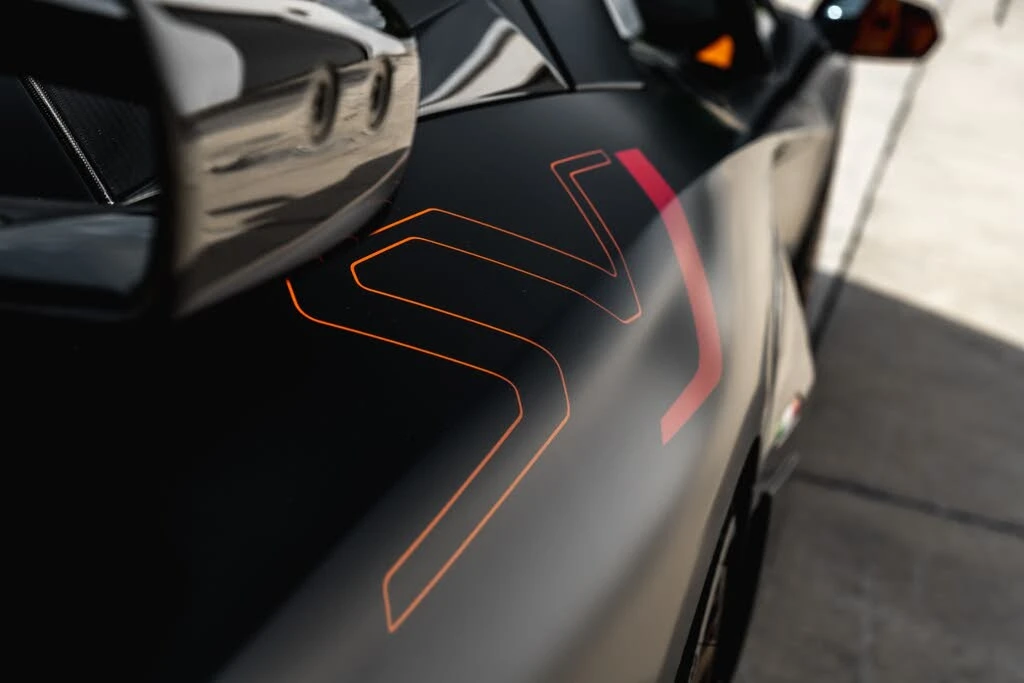 2020 Lamborghini Aventador SVJ LP770-4 - Image 28 of 31
