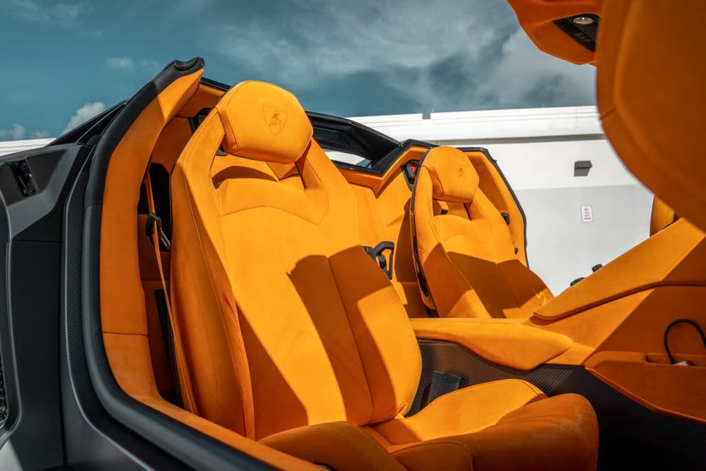 2020 Lamborghini Aventador SVJ LP770-4 - Image 18 of 31