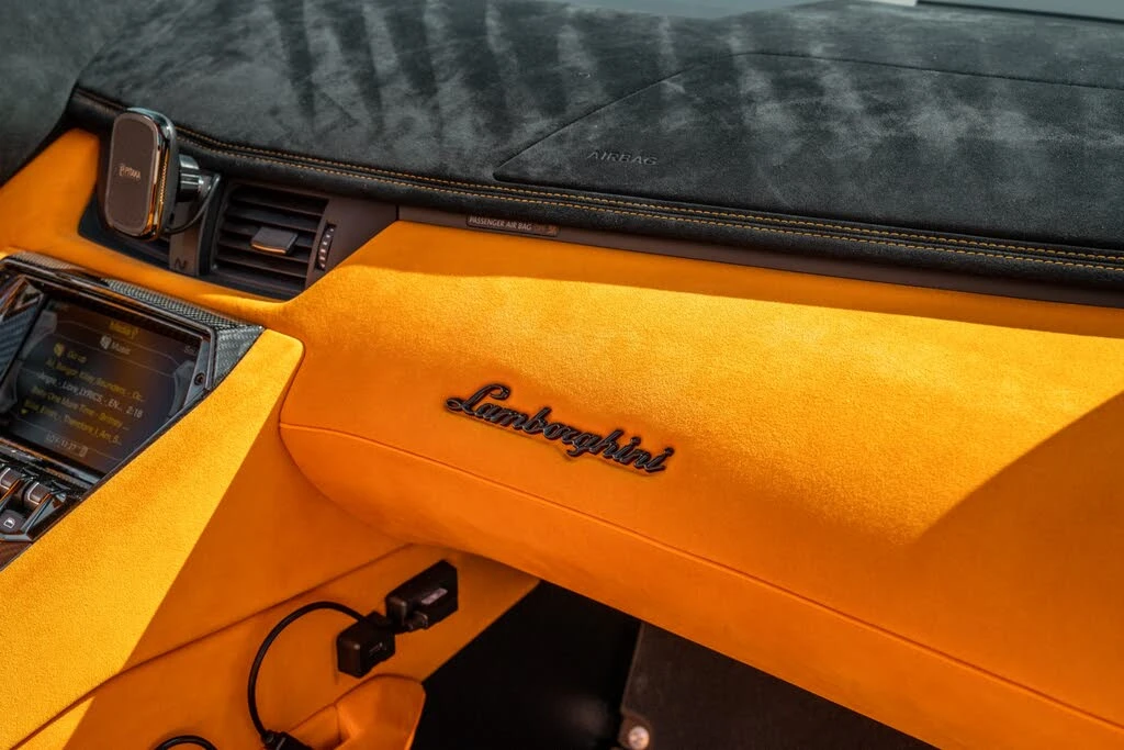 2020 Lamborghini Aventador SVJ LP770-4 - Image 12 of 31