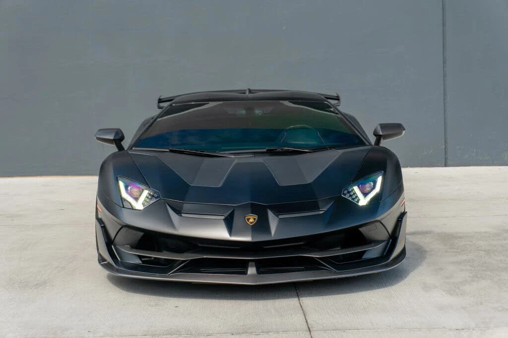 2020 Lamborghini Aventador SVJ LP770-4 - Image 4 of 31