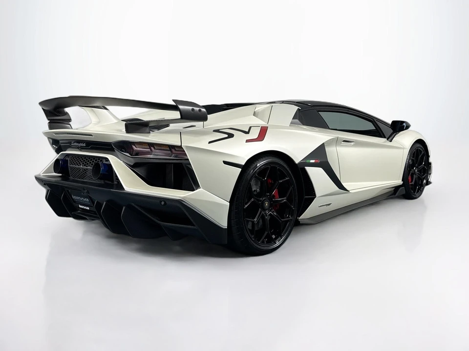 2020 Lamborghini Aventador SVJ LP770-4 Roadster - Image 12 of 31