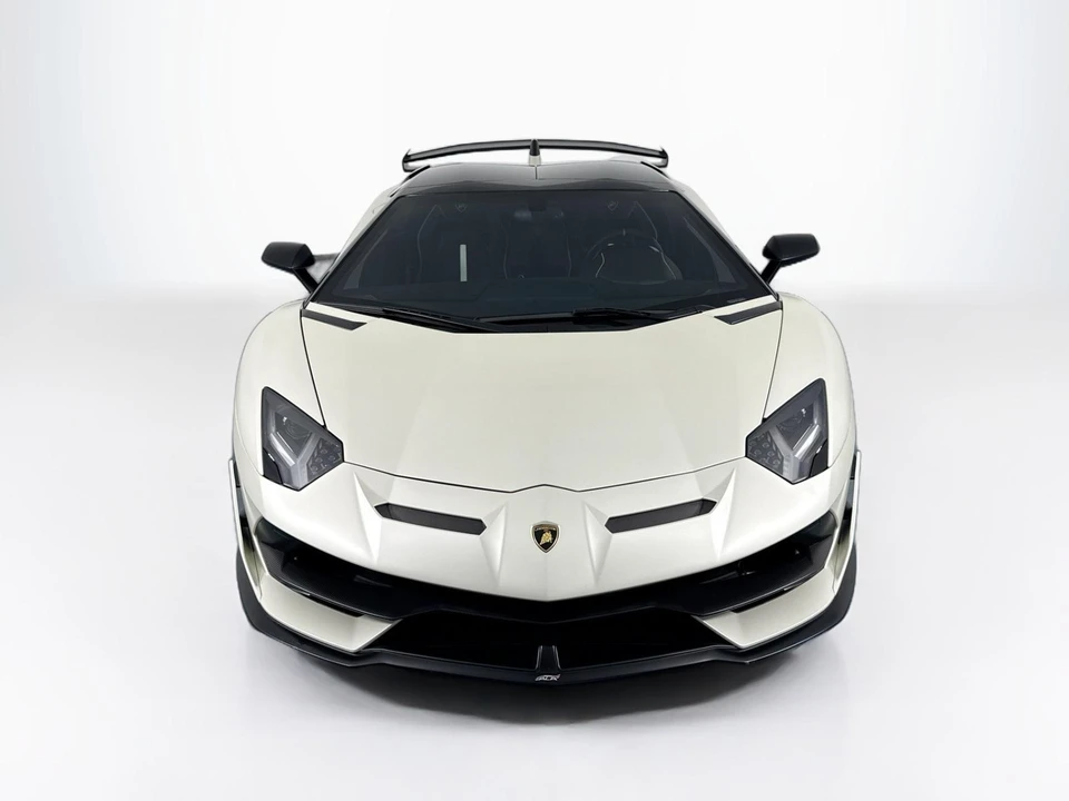 2020 Lamborghini Aventador SVJ LP770-4 Roadster - Image 4 of 31