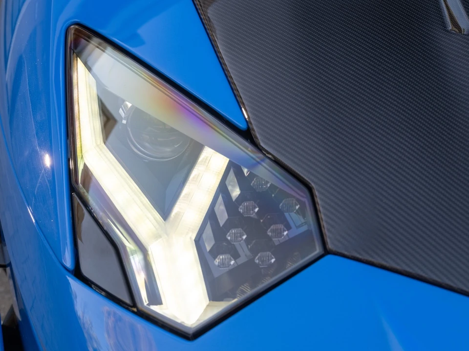 2020 Lamborghini Aventador SVJ LP770-4 - Image 17 of 31