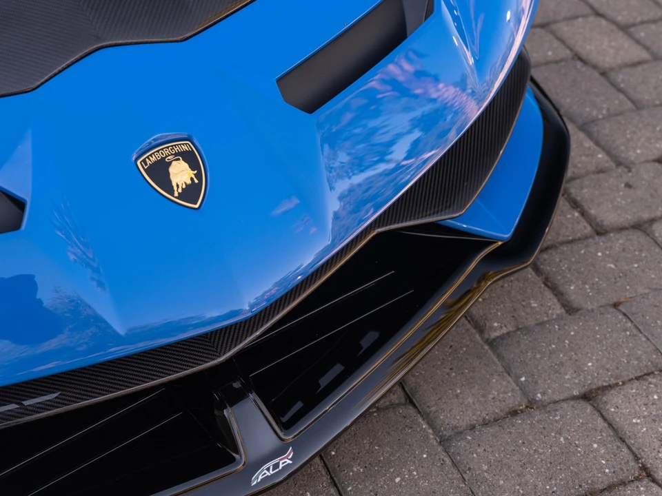 2020 Lamborghini Aventador SVJ LP770-4 - Image 14 of 31