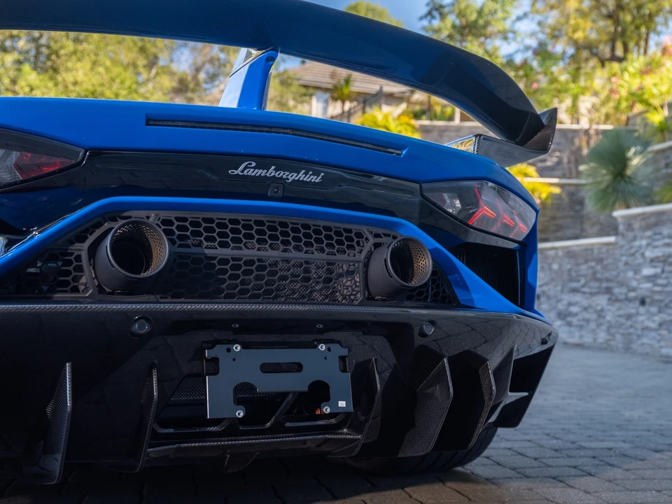2020 Lamborghini Aventador SVJ LP770-4 - Image 21 of 31