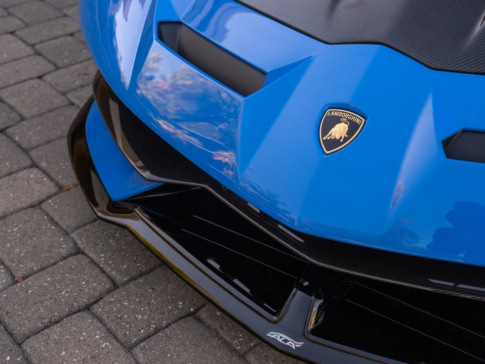 2020 Lamborghini Aventador SVJ LP770-4 - Image 13 of 31