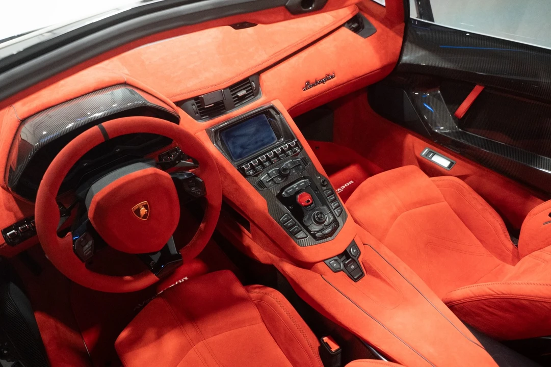 2020 Lamborghini Aventador SVJ LP770-4 - Image 2 of 31