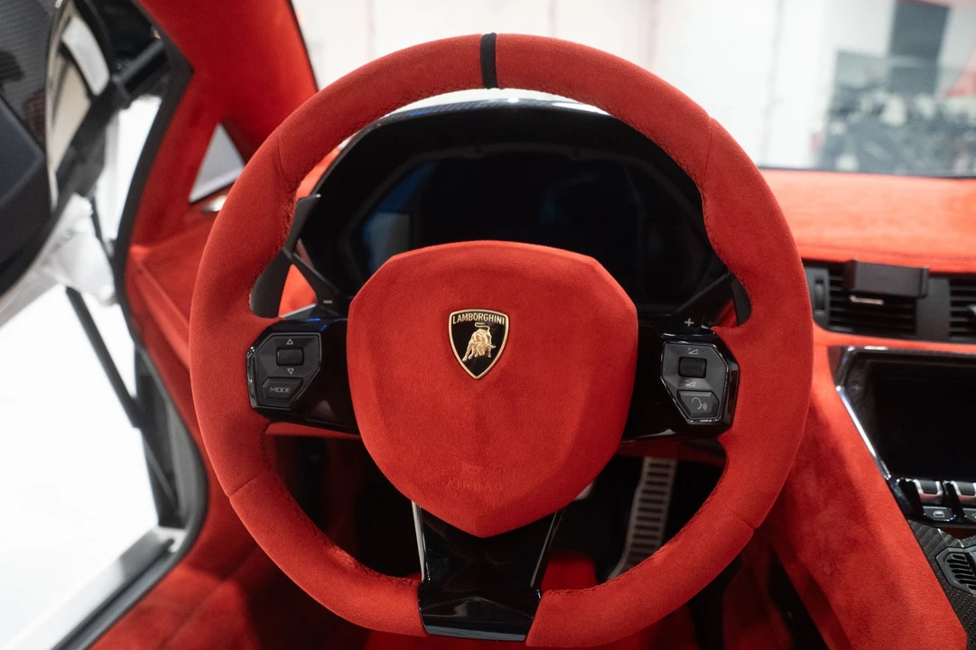 2020 Lamborghini Aventador SVJ LP770-4 - Image 21 of 31