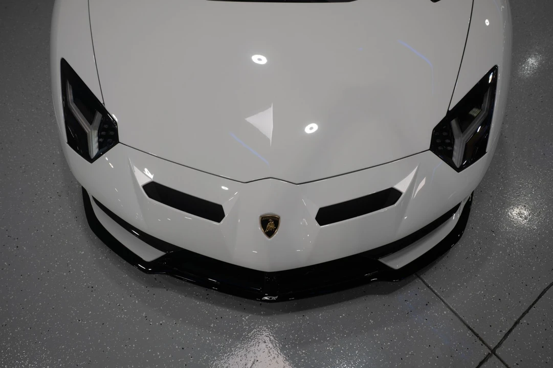 2020 Lamborghini Aventador SVJ LP770-4 - Image 27 of 31