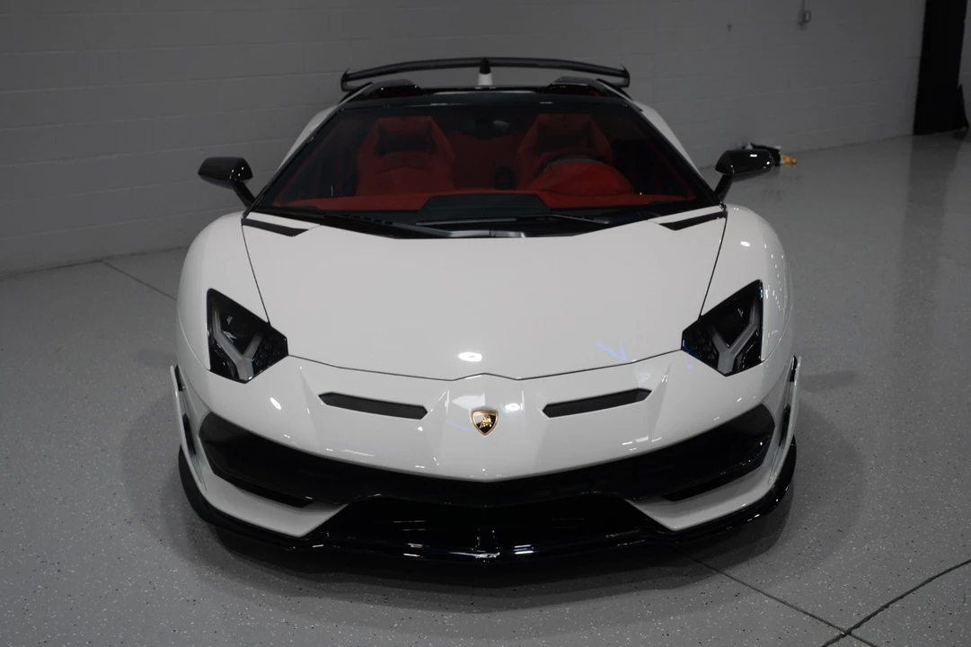 2020 Lamborghini Aventador SVJ LP770-4 - Image 29 of 31