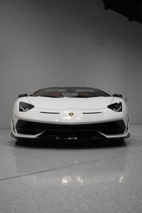 2020 Lamborghini Aventador SVJ LP770-4 - Image 28 of 31