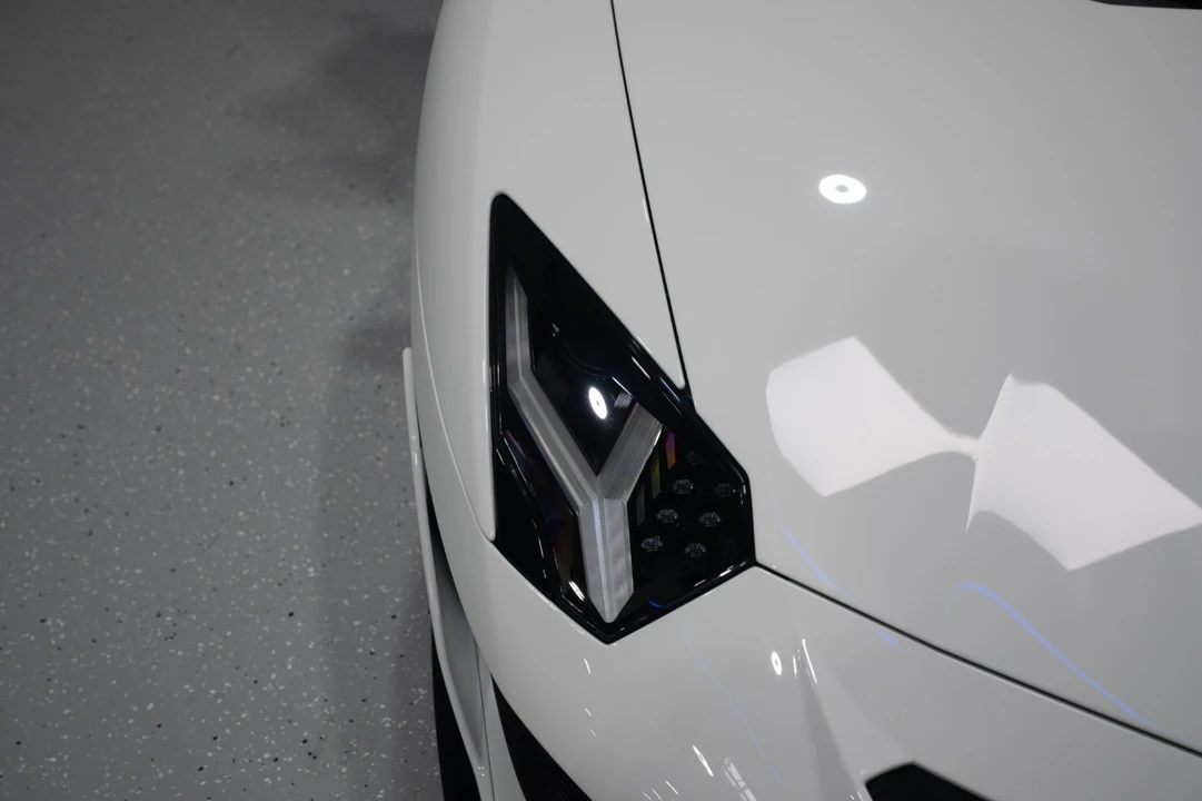 2020 Lamborghini Aventador SVJ LP770-4 - Image 9 of 31
