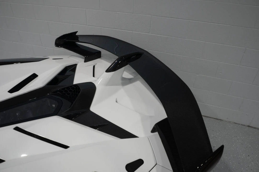 2020 Lamborghini Aventador SVJ LP770-4 - Image 31 of 31
