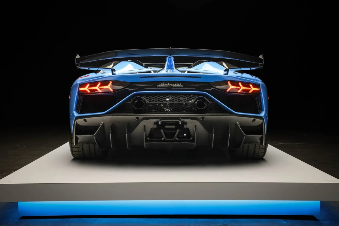 2020 Lamborghini Aventador SVJ LP770-4 Roadster - Image 19 of 31