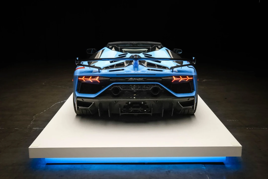 2020 Lamborghini Aventador SVJ LP770-4 Roadster - Image 18 of 31