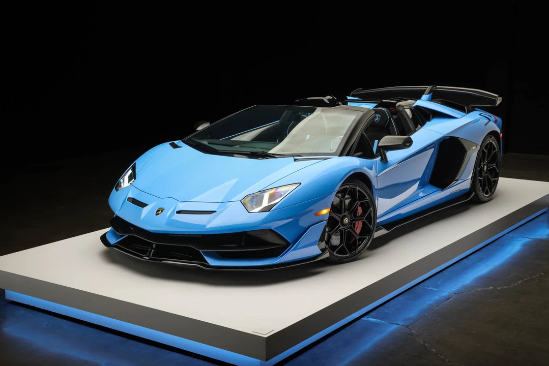 2020 Lamborghini Aventador SVJ LP770-4 Roadster - Image 2 of 31