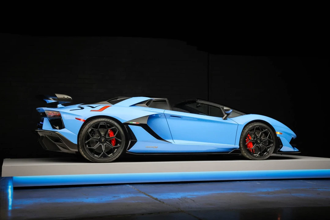 2020 Lamborghini Aventador SVJ LP770-4 Roadster - Image 24 of 31