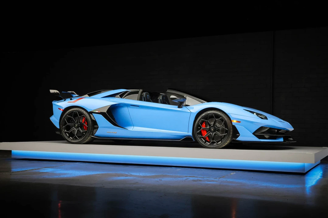 2020 Lamborghini Aventador SVJ LP770-4 Roadster - Image 27 of 31