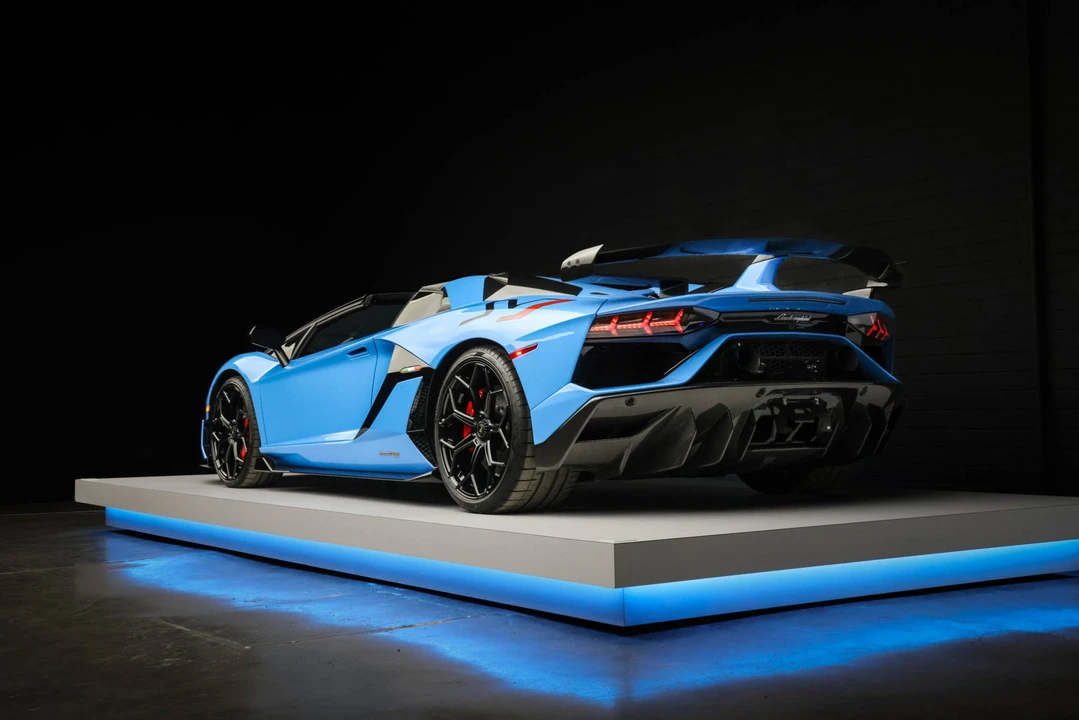 2020 Lamborghini Aventador SVJ LP770-4 Roadster - Image 17 of 31