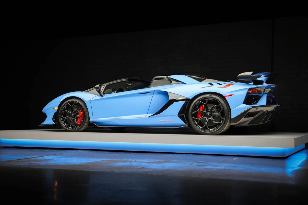 2020 Lamborghini Aventador SVJ LP770-4 Roadster - Image 13 of 31