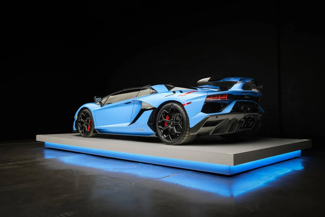 2020 Lamborghini Aventador SVJ LP770-4 Roadster - Image 15 of 31