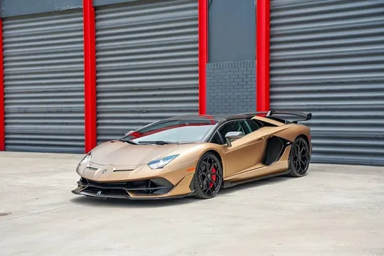 2020 Lamborghini Aventador SVJ