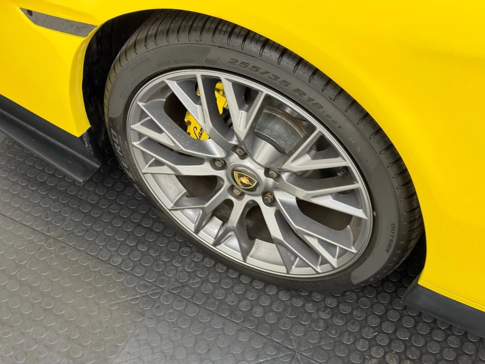 2020 Lamborghini Aventador - Image 14 of 31