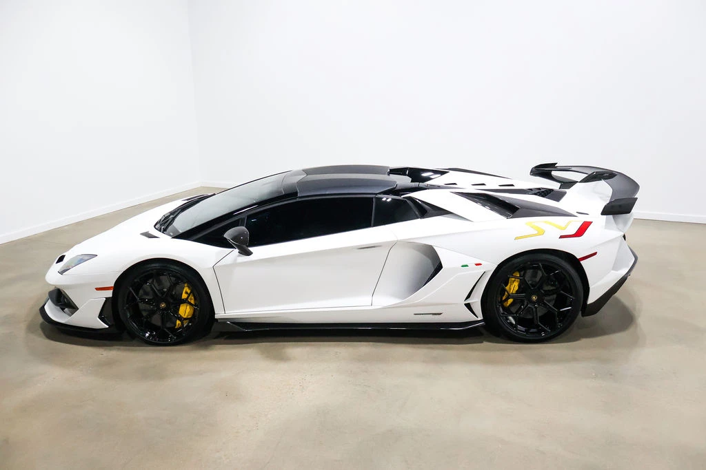 2020 Lamborghini Aventador SVJ LP770-4 Roadster - Image 22 of 31