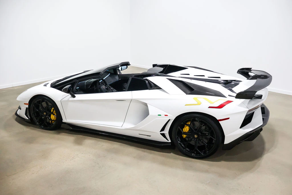2020 Lamborghini Aventador SVJ LP770-4 Roadster - Image 27 of 31
