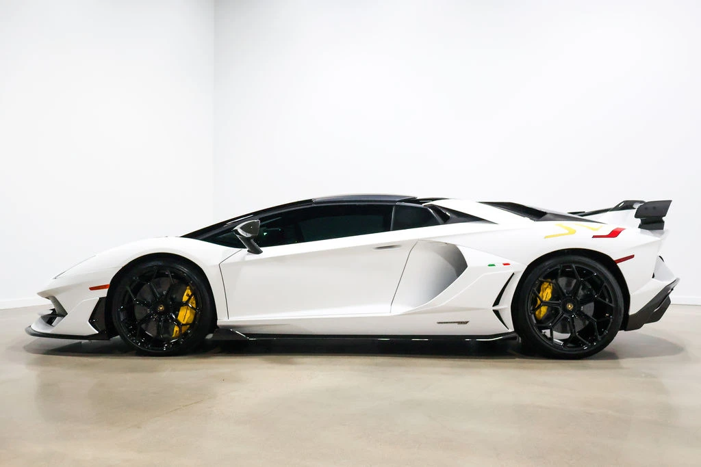 2020 Lamborghini Aventador SVJ LP770-4 Roadster - Image 19 of 31