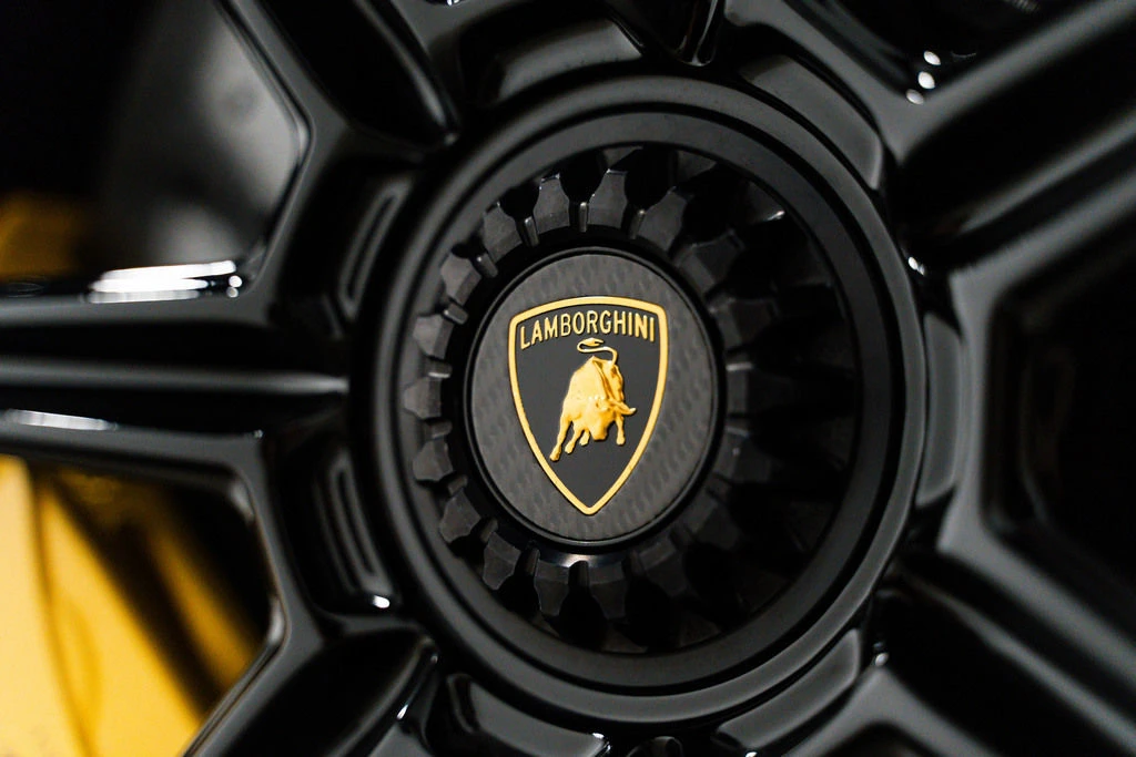 2020 Lamborghini Aventador SVJ LP770-4 Roadster - Image 10 of 31