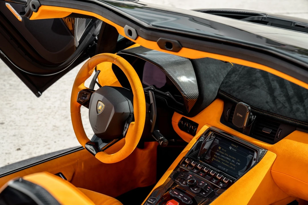 2020 Lamborghini Aventador SVJ LP770-4 - Image 13 of 31