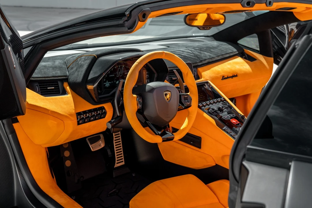 2020 Lamborghini Aventador SVJ LP770-4 - Image 16 of 31