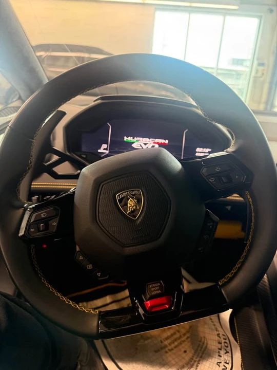2020 Lamborghini Huracan - Image 9 of 15