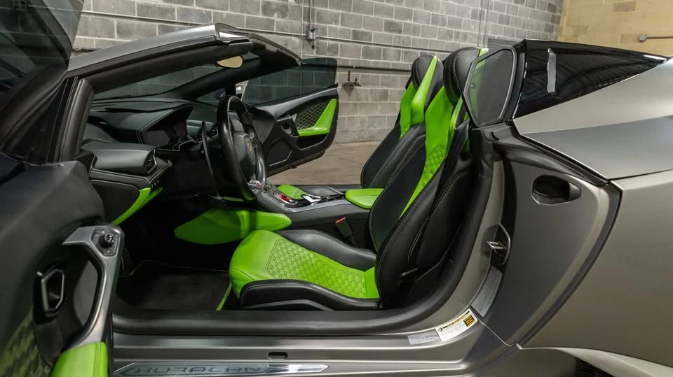 2020 Lamborghini Huracan LP610-2 EVO - Image 13 of 20