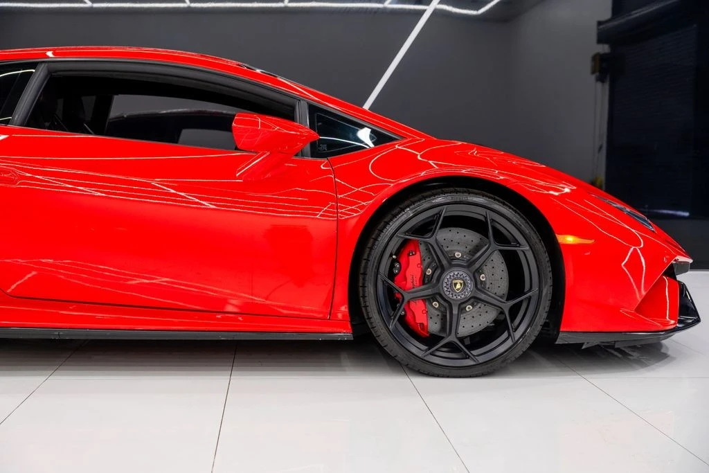 2020 Lamborghini Huracan LP610-2 EVO - Image 8 of 21
