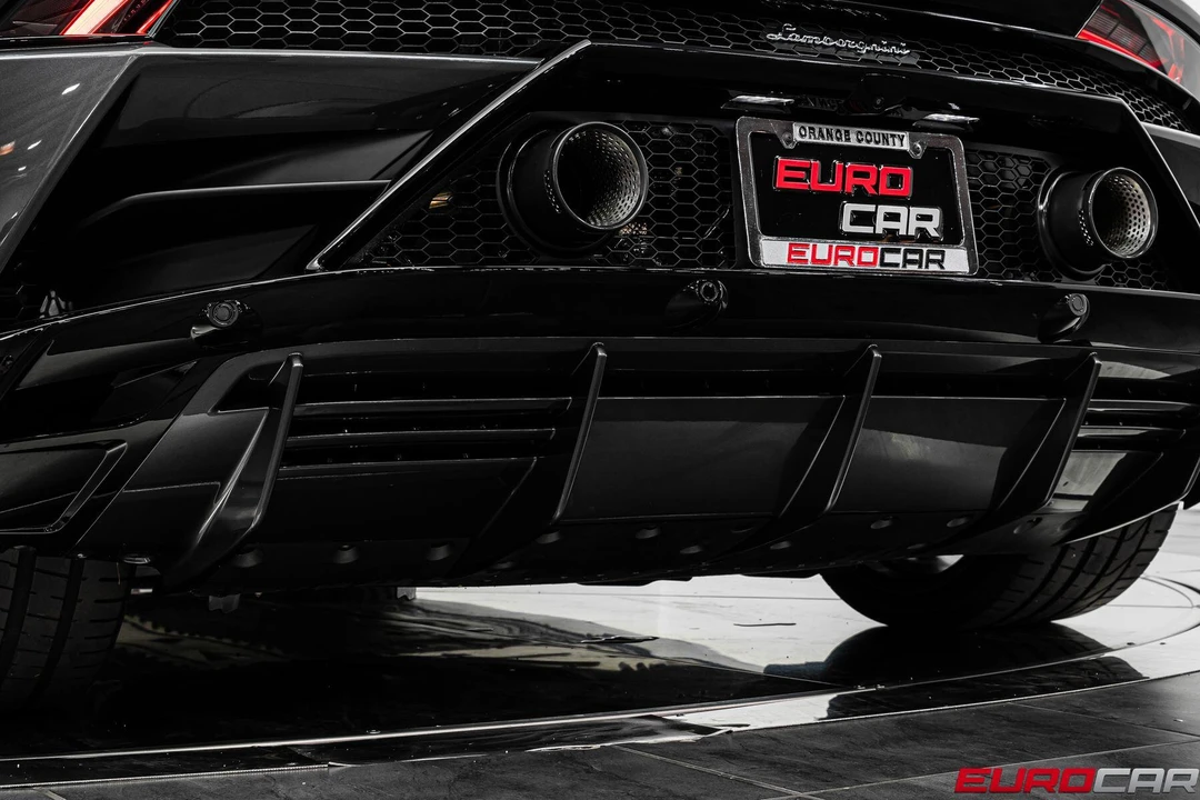 2020 Lamborghini Huracan LP640-4 EVO - Image 22 of 31