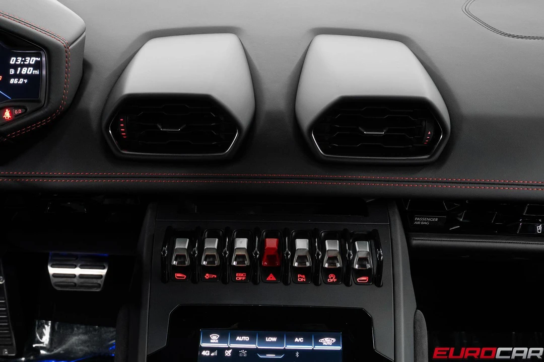 2020 Lamborghini Huracan LP640-4 EVO - Image 31 of 31