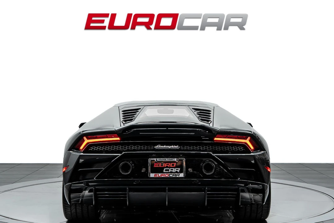 2020 Lamborghini Huracan LP640-4 EVO - Image 4 of 31