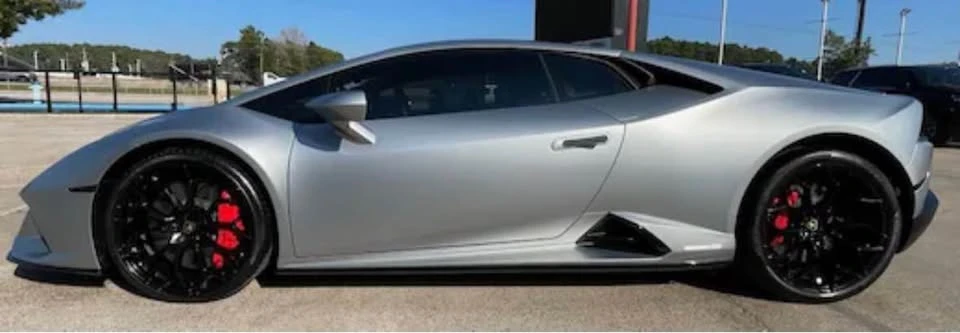 2020 Lamborghini - Image 6 of 20