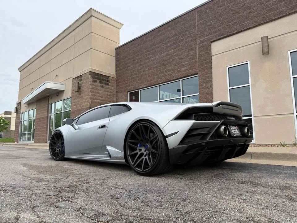 2020 Lamborghini Huracan - Image 3 of 10
