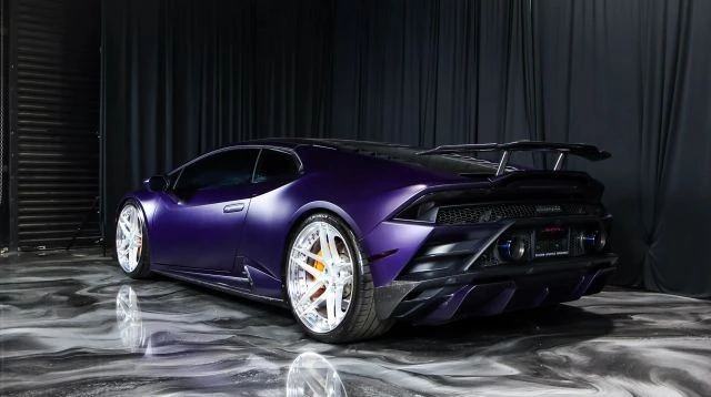 2020 Lamborghini Huracan - Image 12 of 29